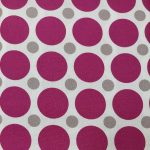 Tela de lunares morados y grises